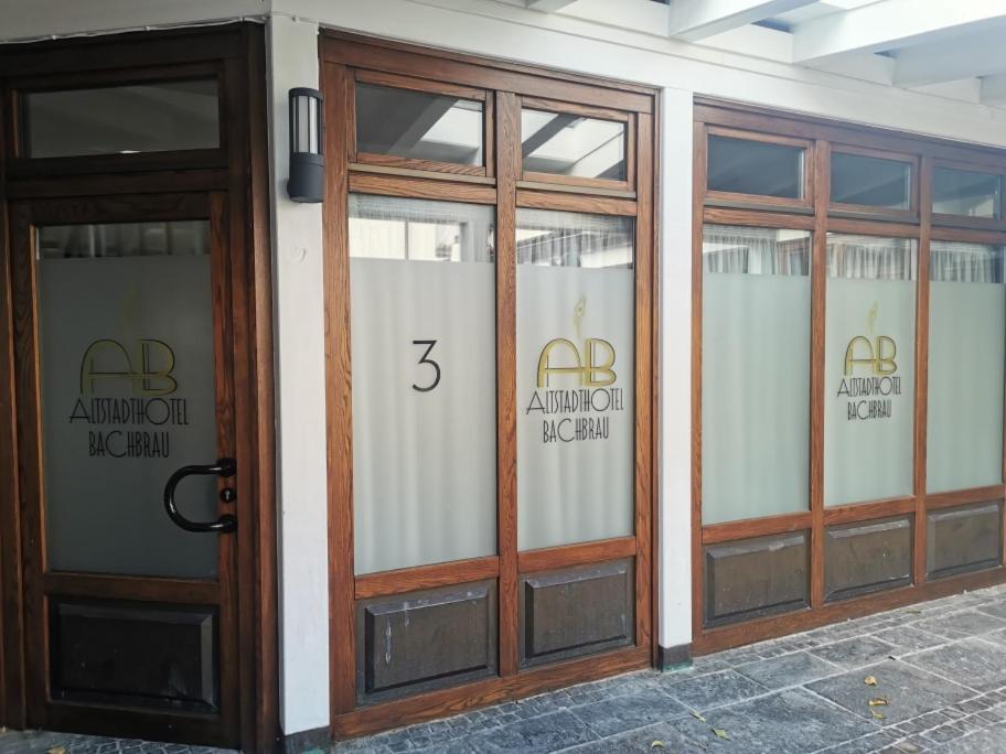 Altstadthotel Bachbraeu Weilheim in Oberbayern Bagian luar foto