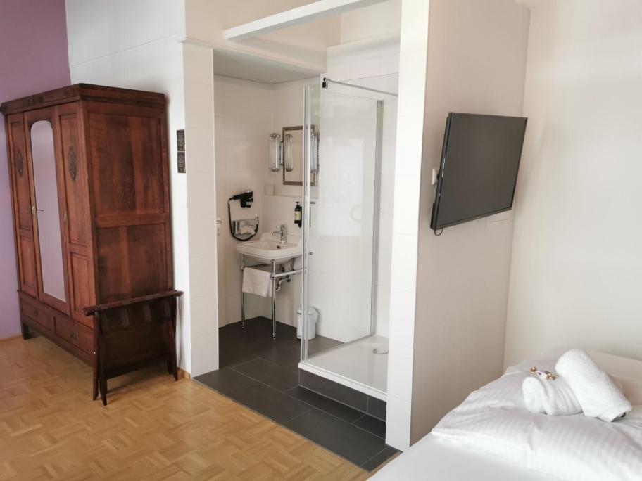 Altstadthotel Bachbraeu Weilheim in Oberbayern Bagian luar foto
