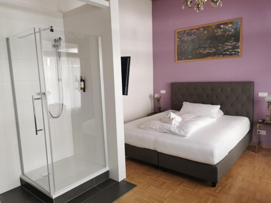 Altstadthotel Bachbraeu Weilheim in Oberbayern Bagian luar foto